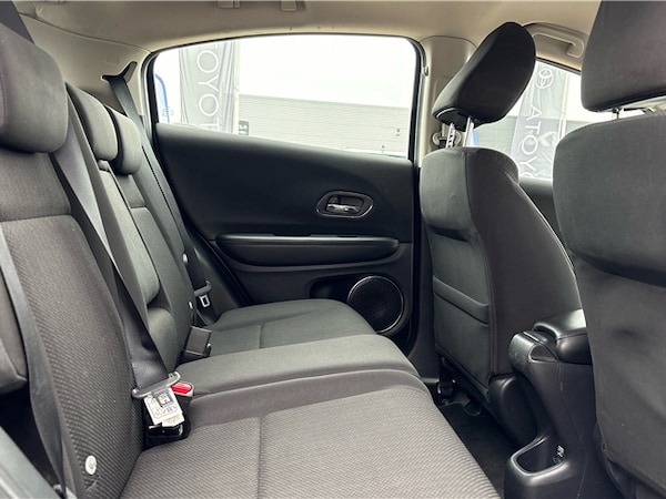 Used Honda HR-V 2017 for sale - 76309300: Photo 17