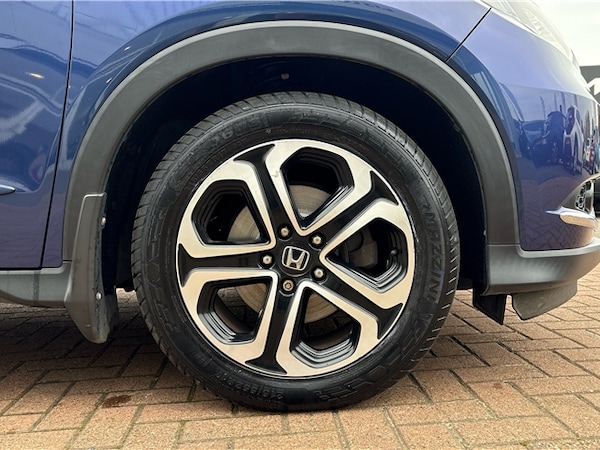 Used Honda HR-V 2017 for sale - 76309300: Photo 19