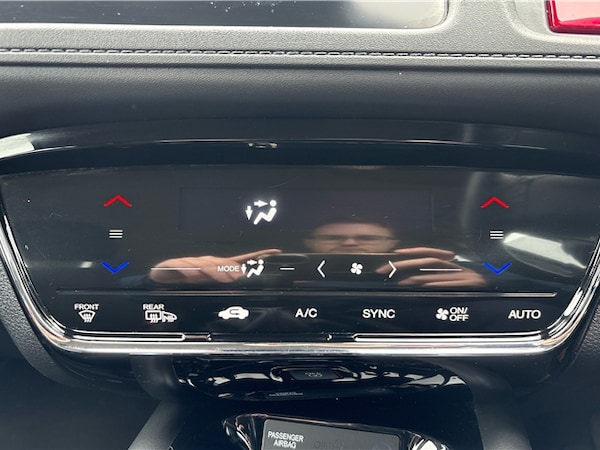 Used Honda HR-V 2017 for sale - 76309300: Photo 20