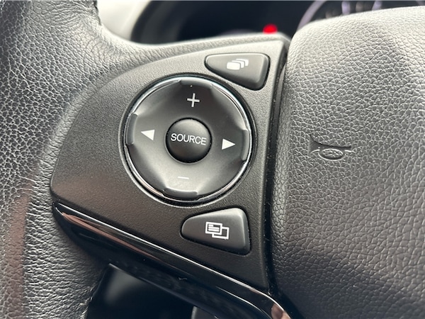 Used Honda HR-V 2017 for sale - 76309300: Photo 21