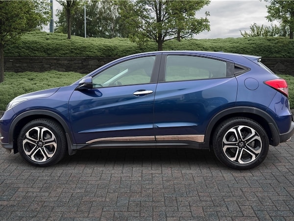 Used Honda HR-V 2017 for sale - 76309300: Photo 4