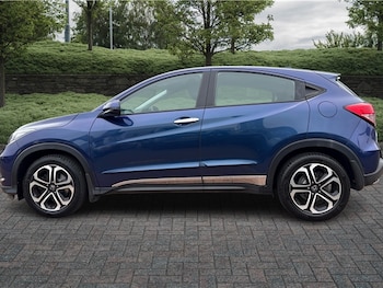 Used Honda HR-V 2017 for sale - 76309300: Photo 4