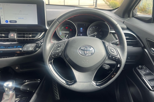 Used Toyota C-HR 2022 for sale - 76168384: Photo 34