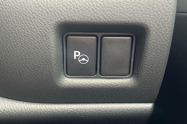 Used Toyota C-HR 2022 for sale - 76168384: Photo 40