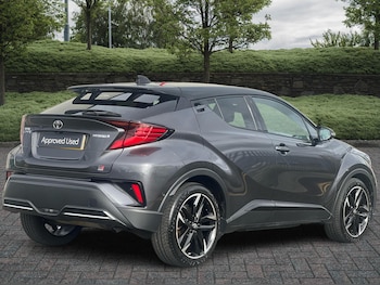 Used Toyota C-HR 2022 for sale - 76168384: Photo 4