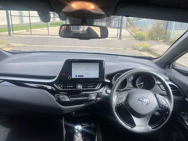 Used Toyota C-HR 2022 for sale - 76168384: Photo 5