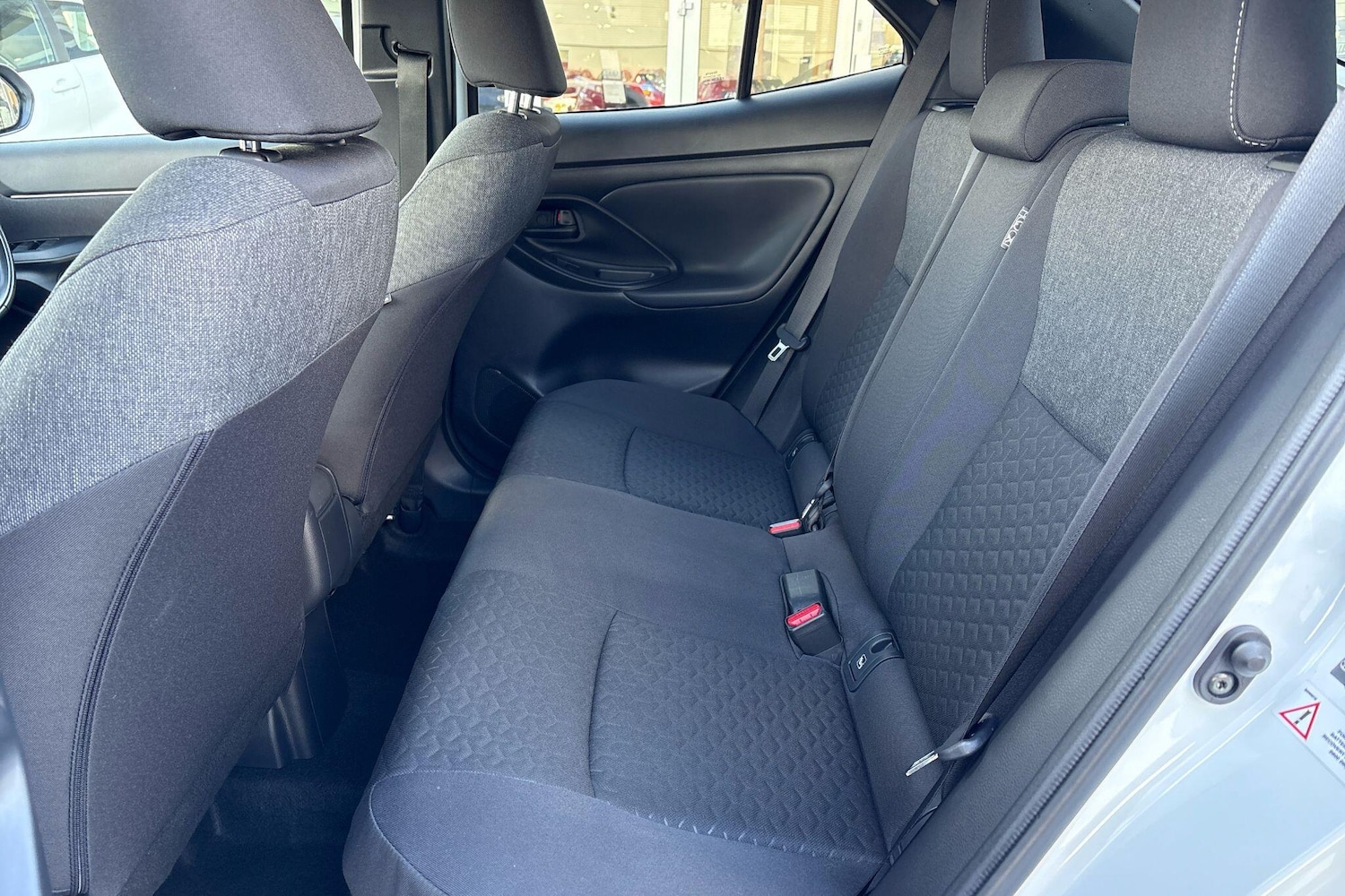 Used Toyota Yaris Cross 2023 for sale - 77132761: Photo 18