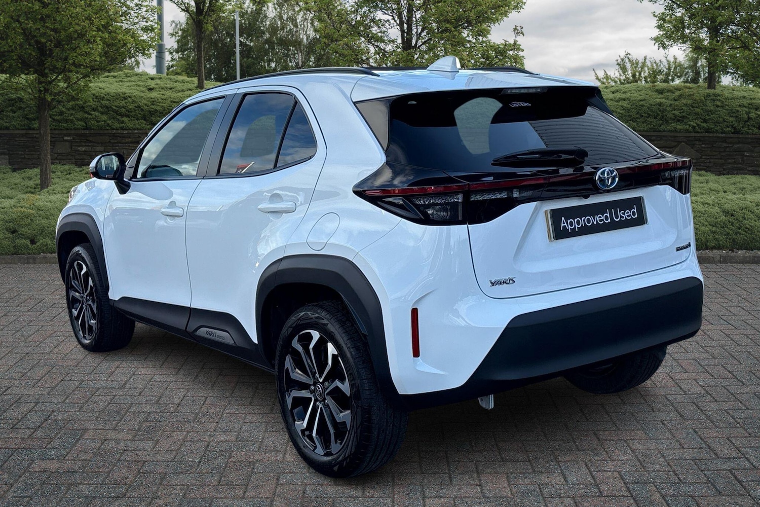 Used Toyota Yaris Cross 2023 for sale - 77132761: Photo 4