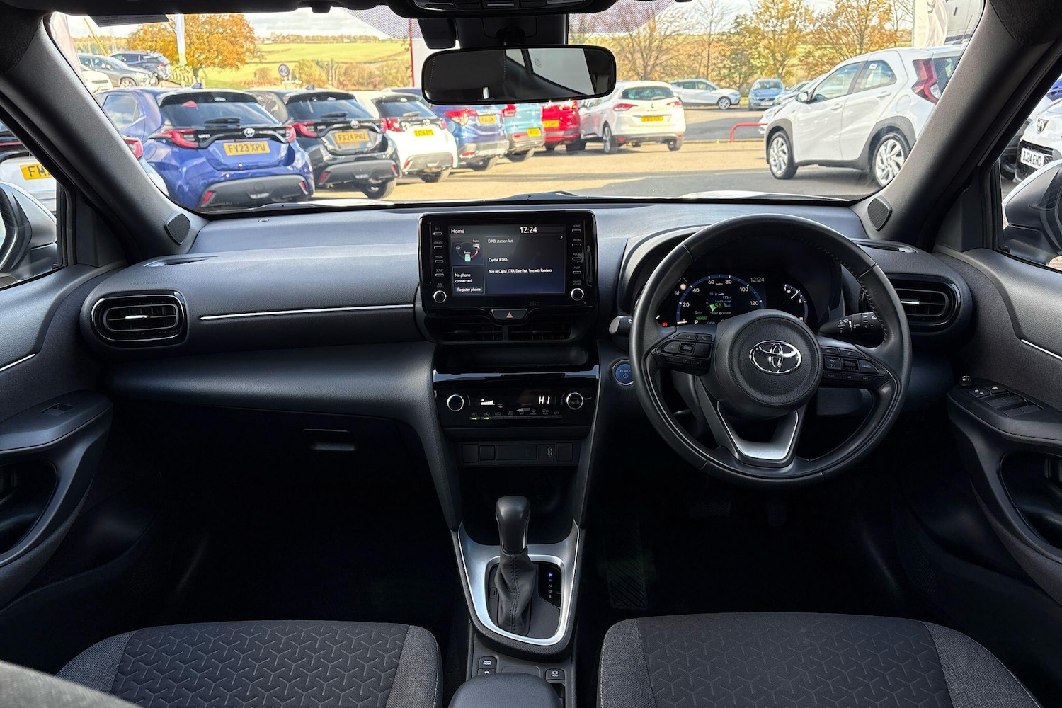 Used Toyota Yaris Cross 2023 for sale - 77132761: Photo 5