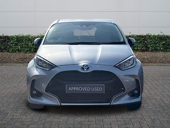 Used Toyota Yaris 2023 for sale - 79375492: Photo