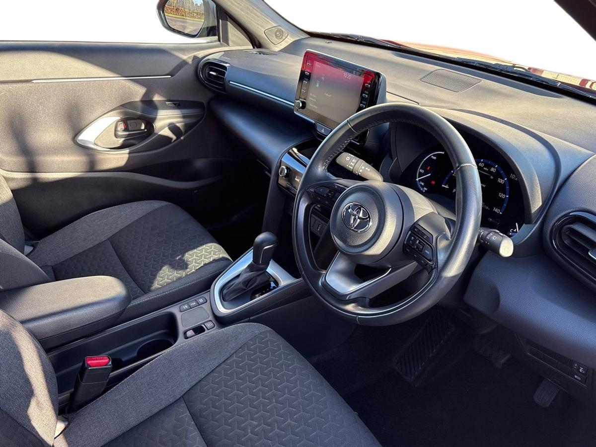 Used Toyota Yaris Cross 2023 for sale - 77013558: Photo 11