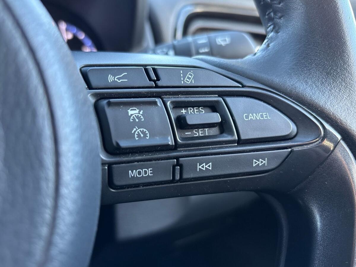 Used Toyota Yaris Cross 2023 for sale - 77013558: Photo 14