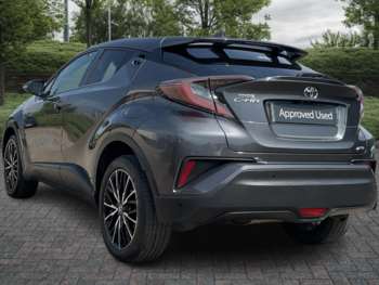 Used Toyota C-HR 2019 for sale - 74812075: Photo
