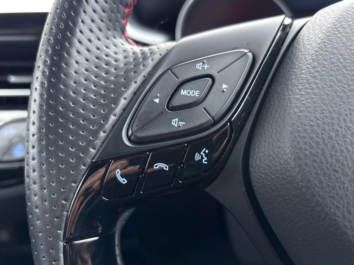 Used Toyota C-HR 2023 for sale - 76837816: Photo 13