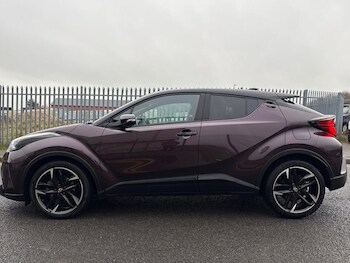 Used Toyota C-HR 2023 for sale - 76837816: Photo