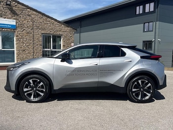 Used Toyota C-HR 2026 for sale - 79035045: Photo
