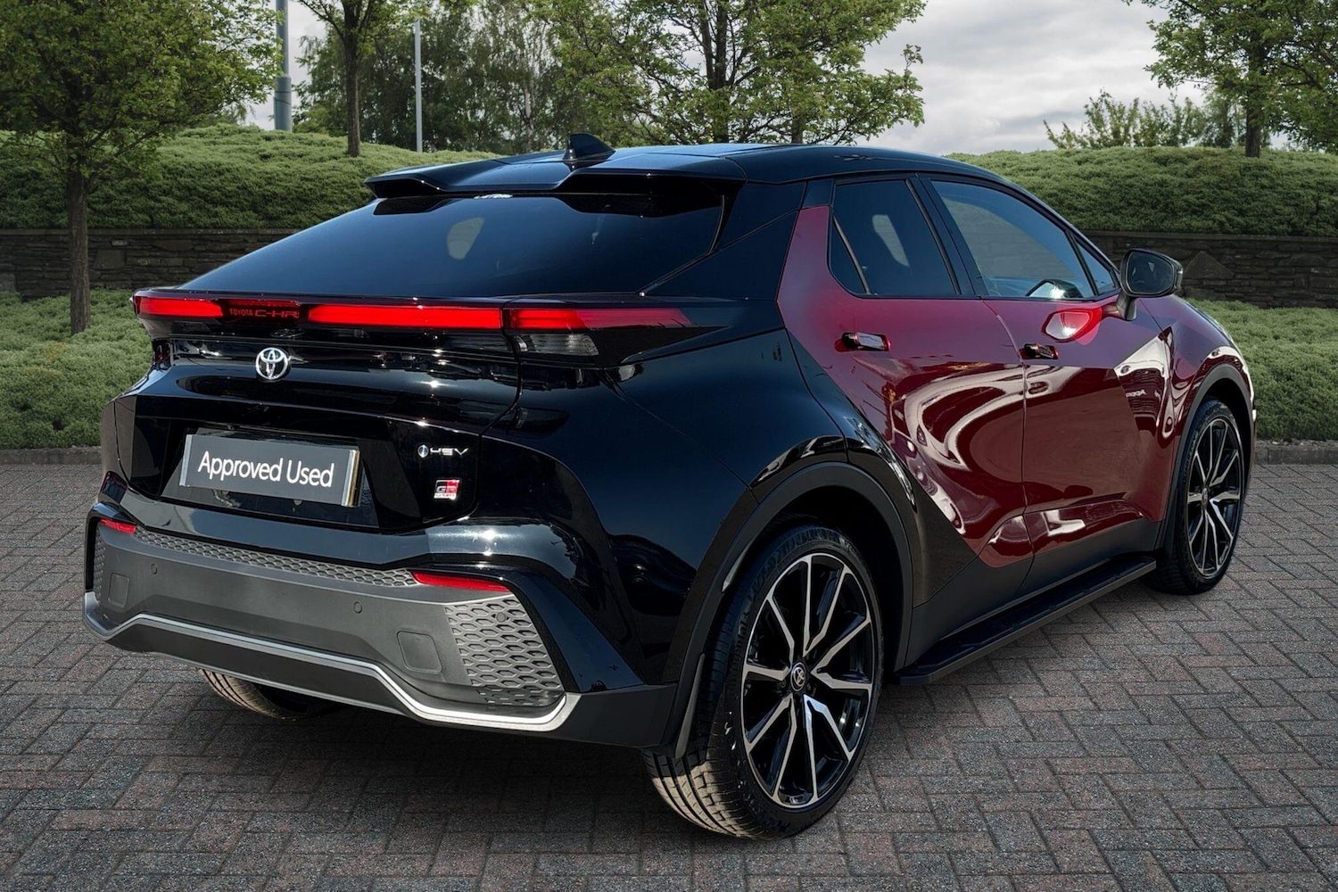 Used Toyota C-HR 2025 for sale - 77030956: Photo 2