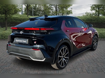 Used Toyota C-HR 2025 for sale - 77030956: Photo