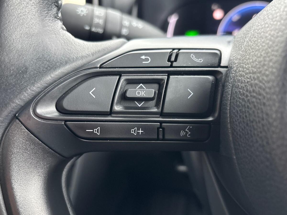 Used Toyota Yaris Cross 2024 for sale - 76837708: Photo 17