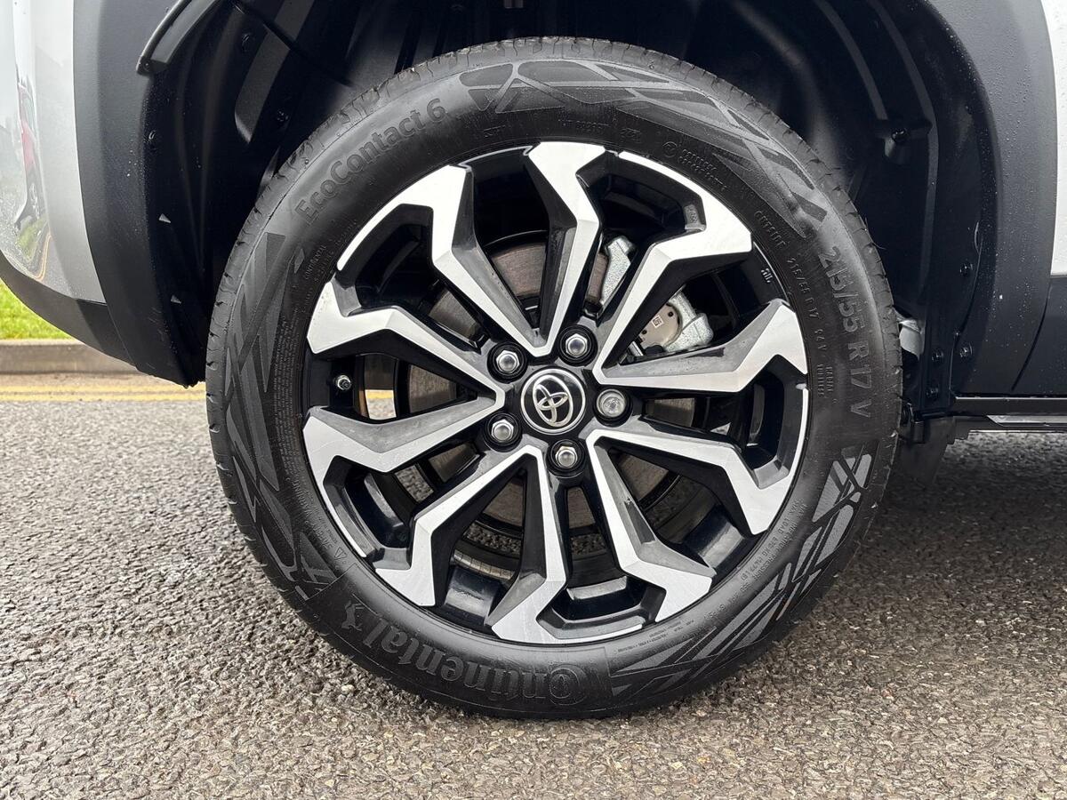 Used Toyota Yaris Cross 2024 for sale - 76837708: Photo 29