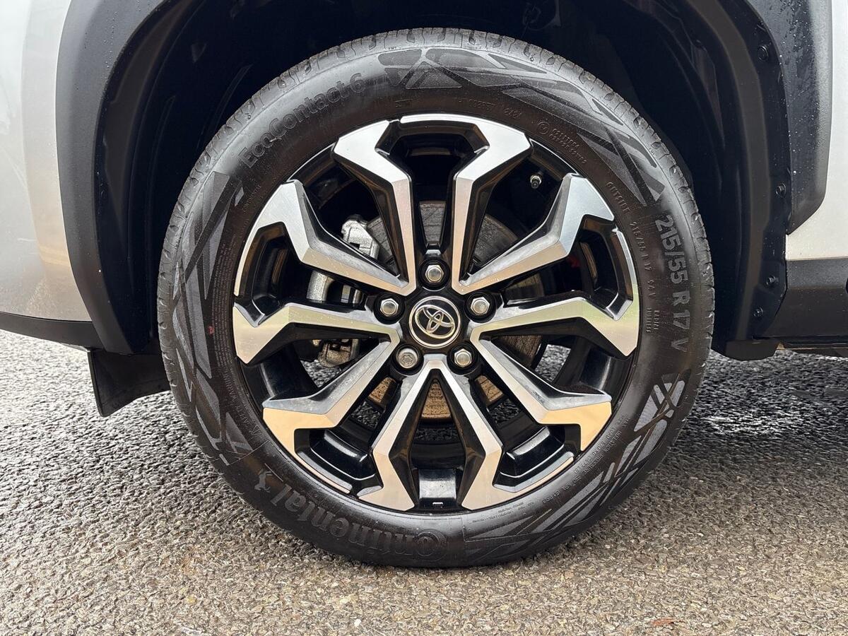 Used Toyota Yaris Cross 2024 for sale - 76837708: Photo 30