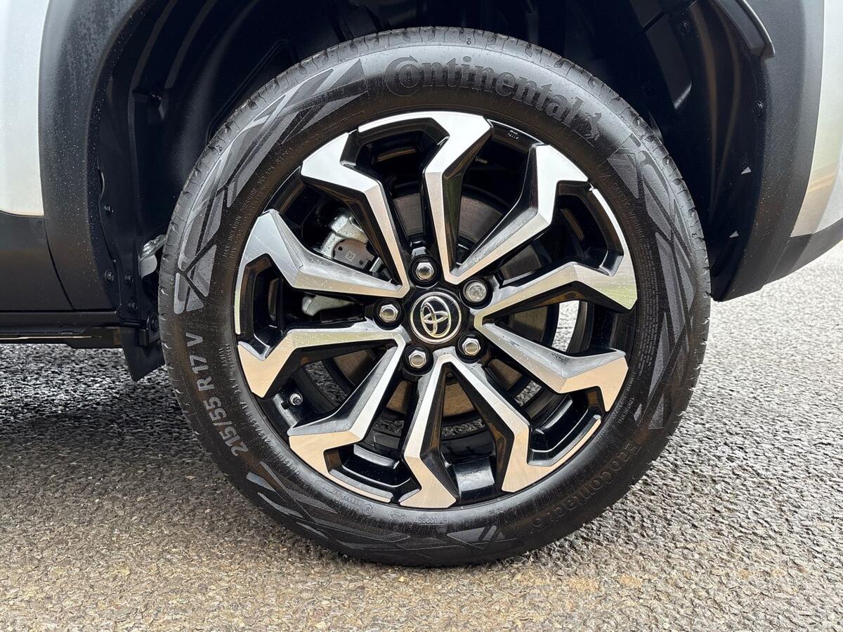 Used Toyota Yaris Cross 2024 for sale - 76837708: Photo 31