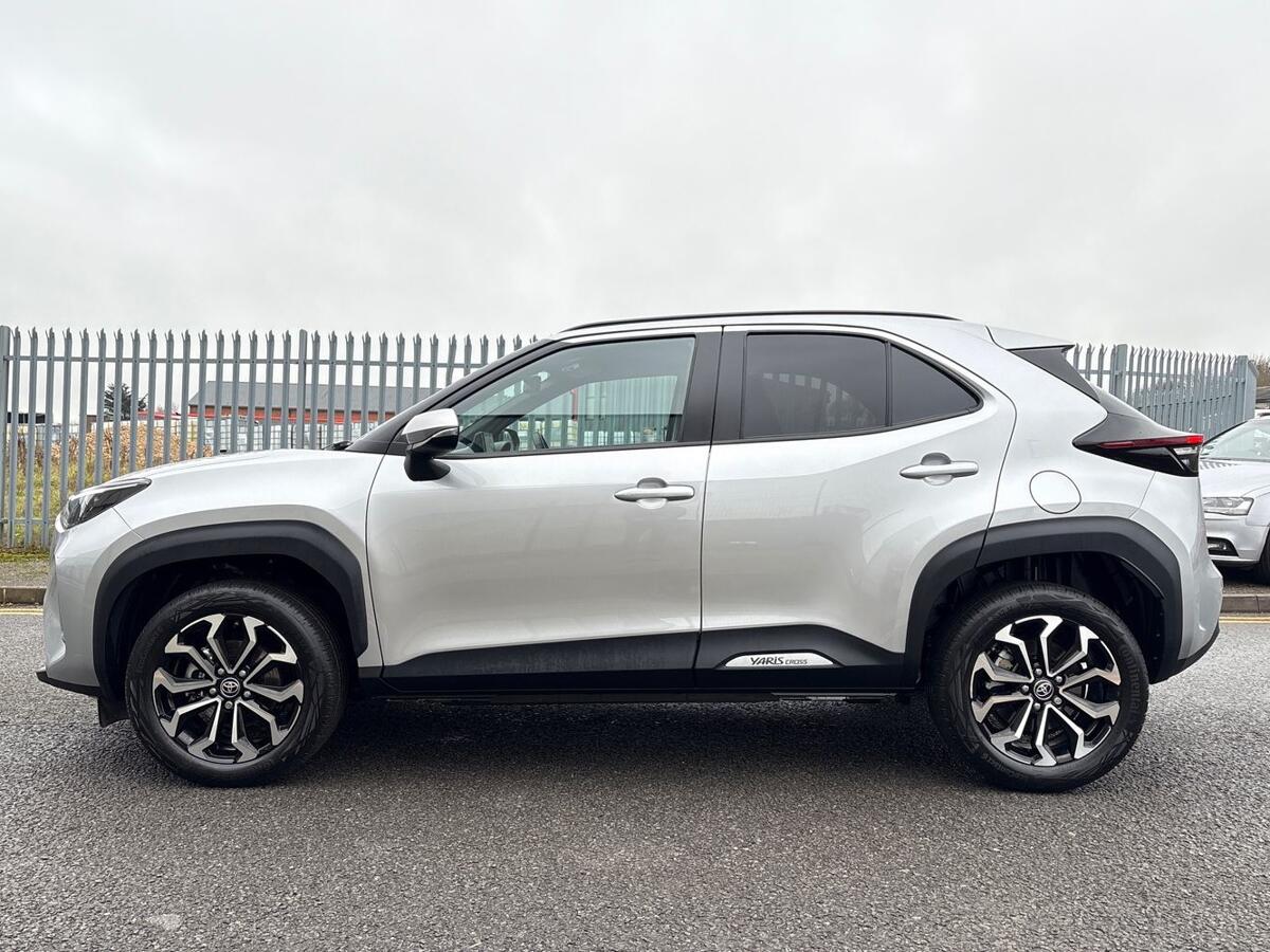 Used Toyota Yaris Cross 2024 for sale - 76837708: Photo 8