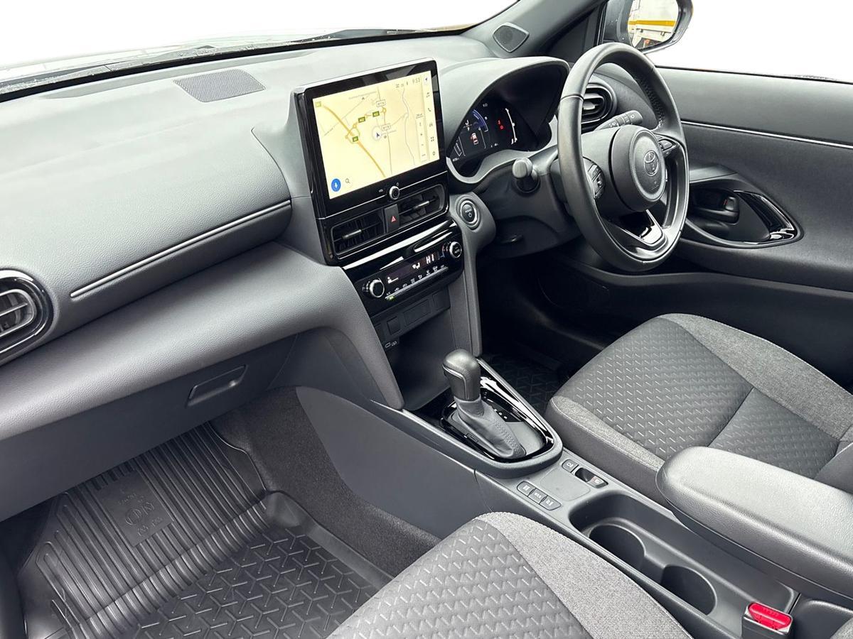 Used Toyota Yaris Cross 2024 for sale - 76837708: Photo 9