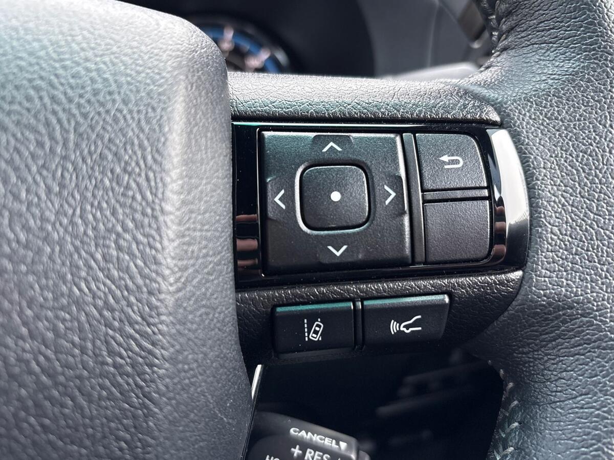 Used Toyota Hilux 2025 for sale - 77218241: Photo 14