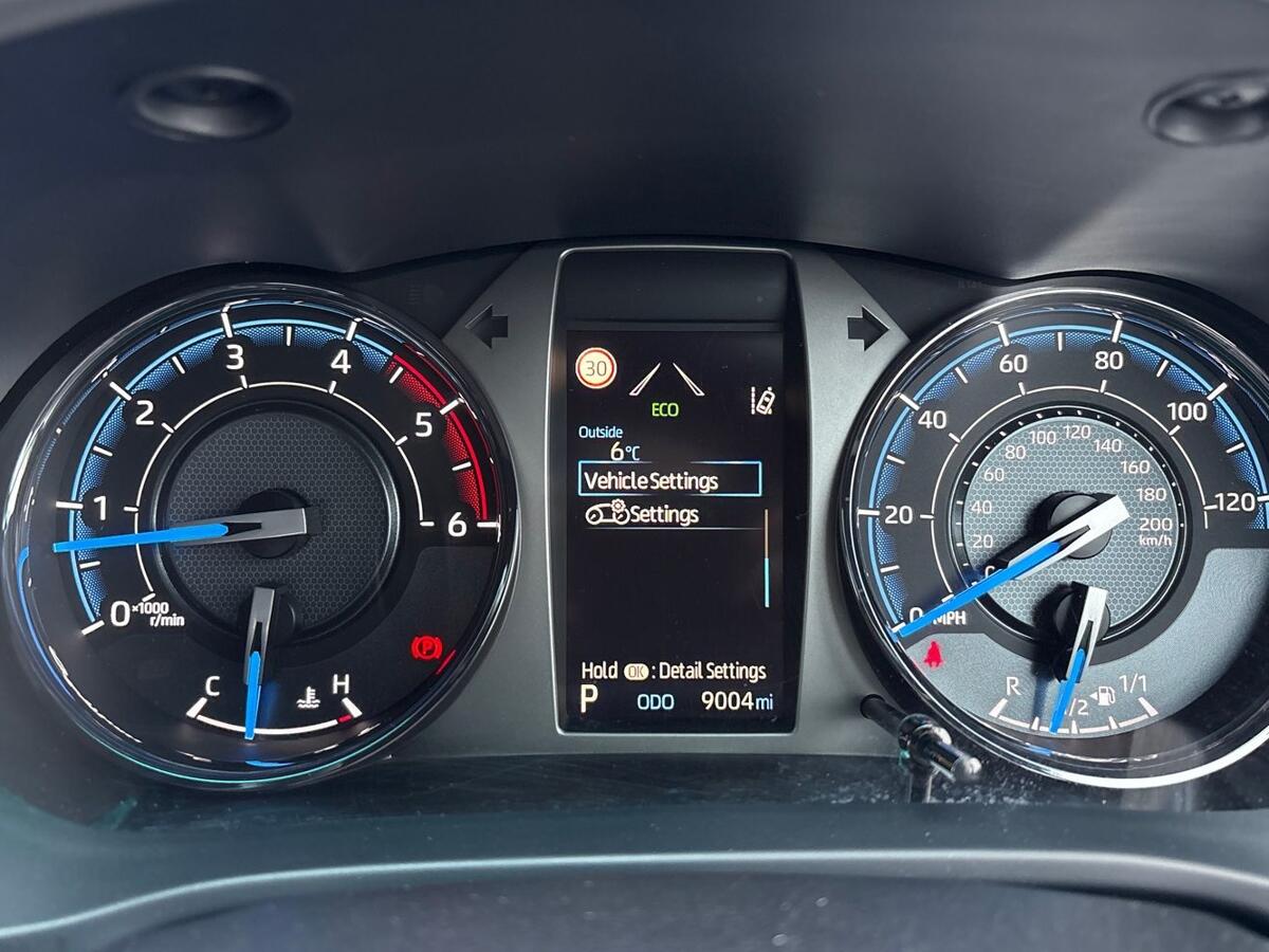 Used Toyota Hilux 2025 for sale - 77218241: Photo 16