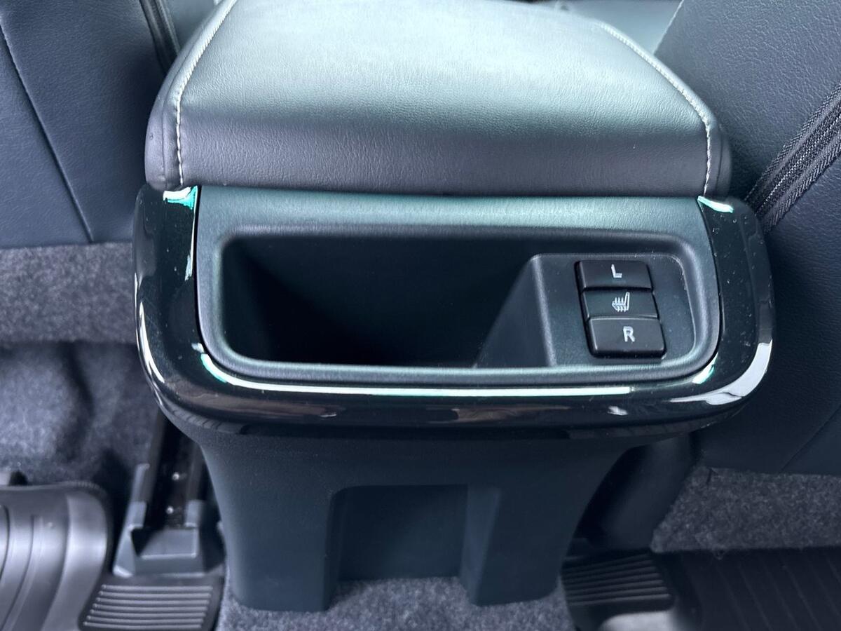 Used Toyota Hilux 2025 for sale - 77218241: Photo 19