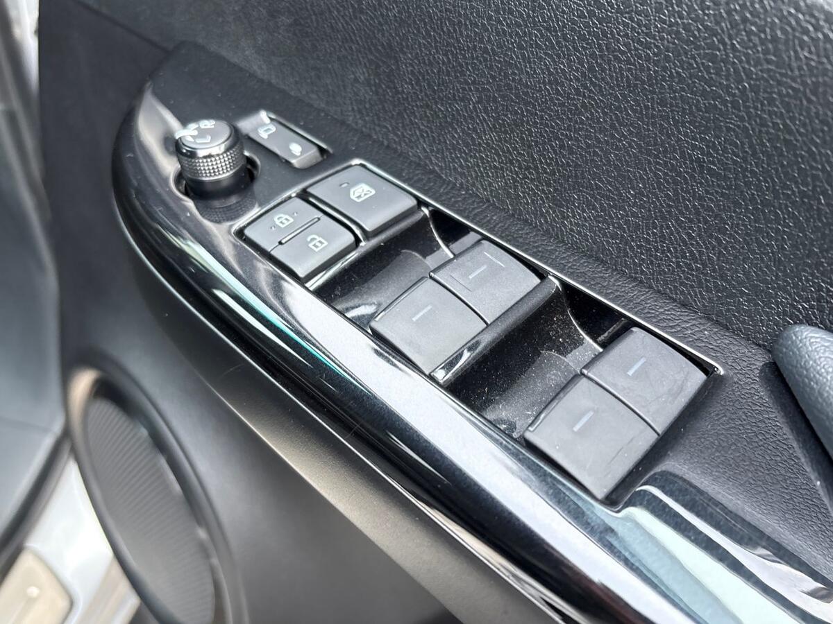 Used Toyota Hilux 2025 for sale - 77218241: Photo 20