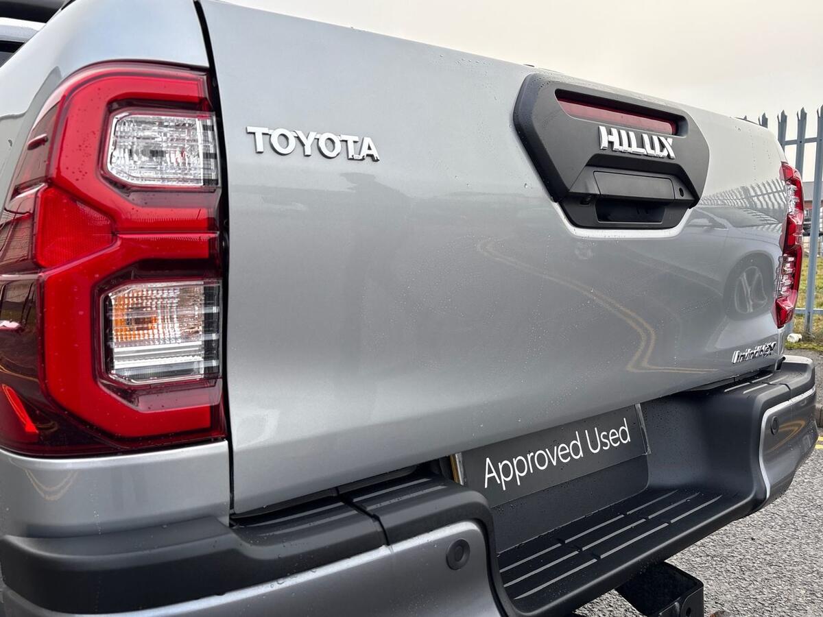 Used Toyota Hilux 2025 for sale - 77218241: Photo 33