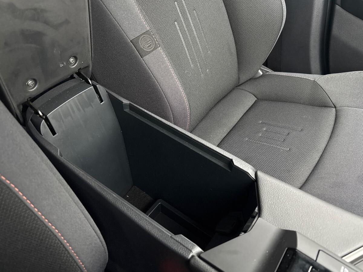 Used Toyota C-HR 2024 for sale - 76261154: Photo 27