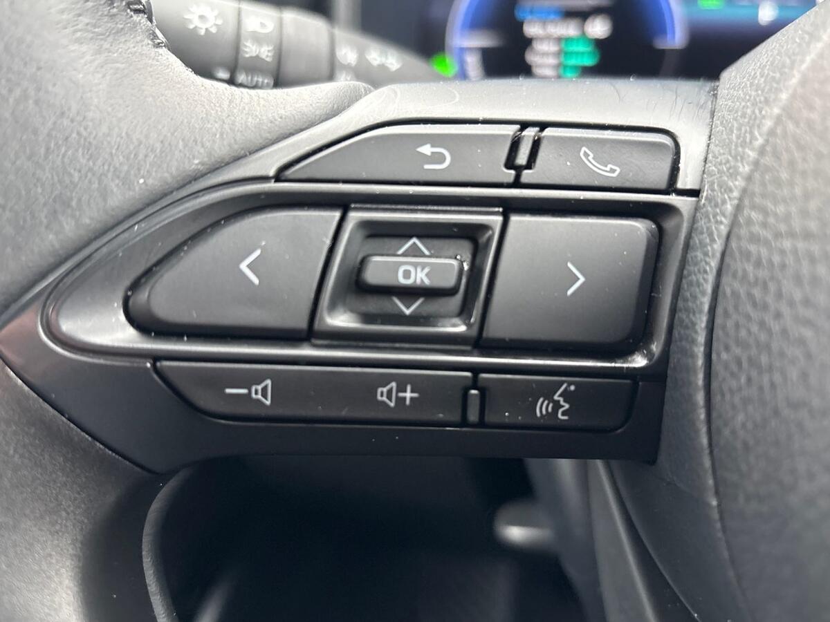 Used Toyota Yaris 2024 for sale - 77855208: Photo 12