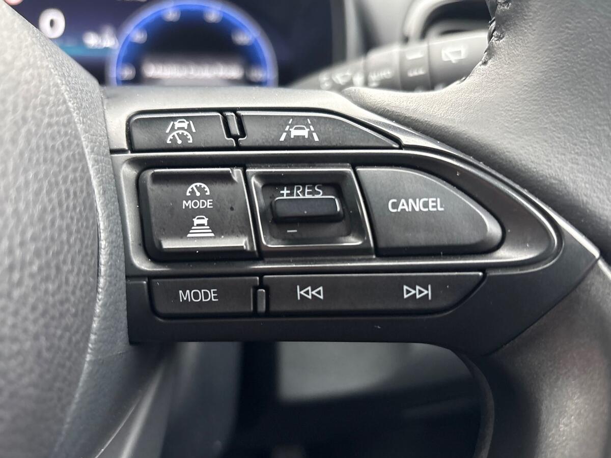 Used Toyota Yaris 2024 for sale - 77855208: Photo 13