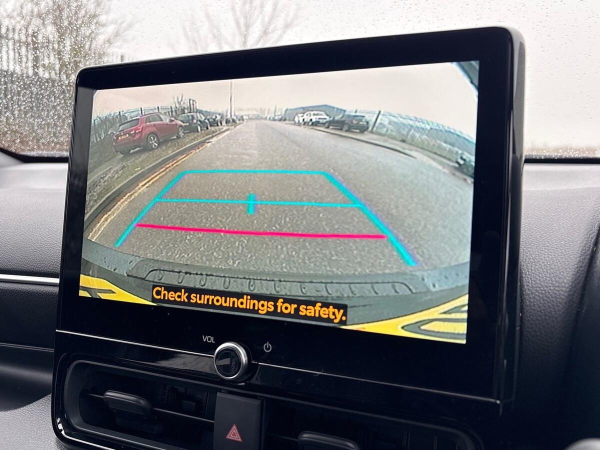 Used Toyota Yaris 2024 for sale - 77855208: Photo 16