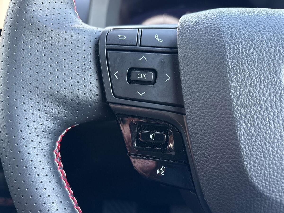 Used Toyota C-HR 2024 for sale - 76800505: Photo 15