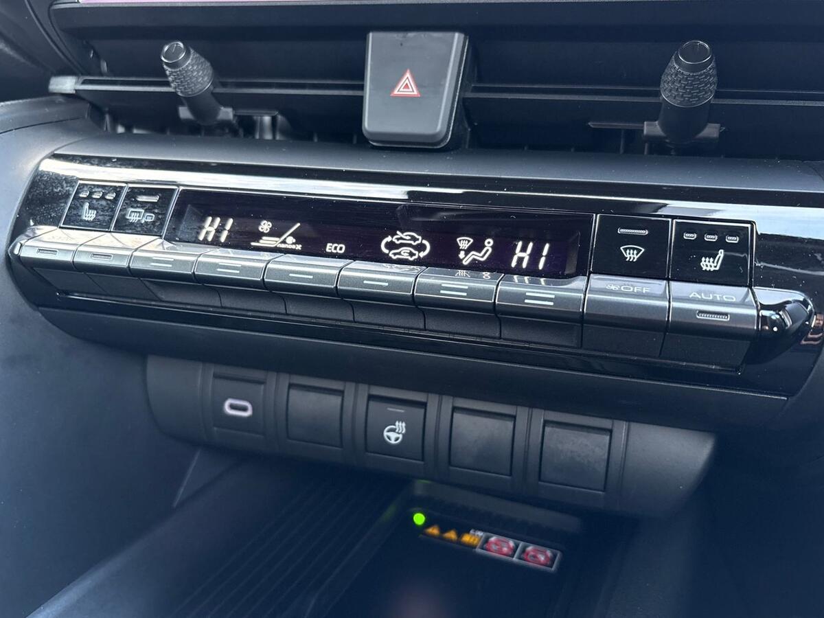 Used Toyota C-HR 2024 for sale - 76800505: Photo 18