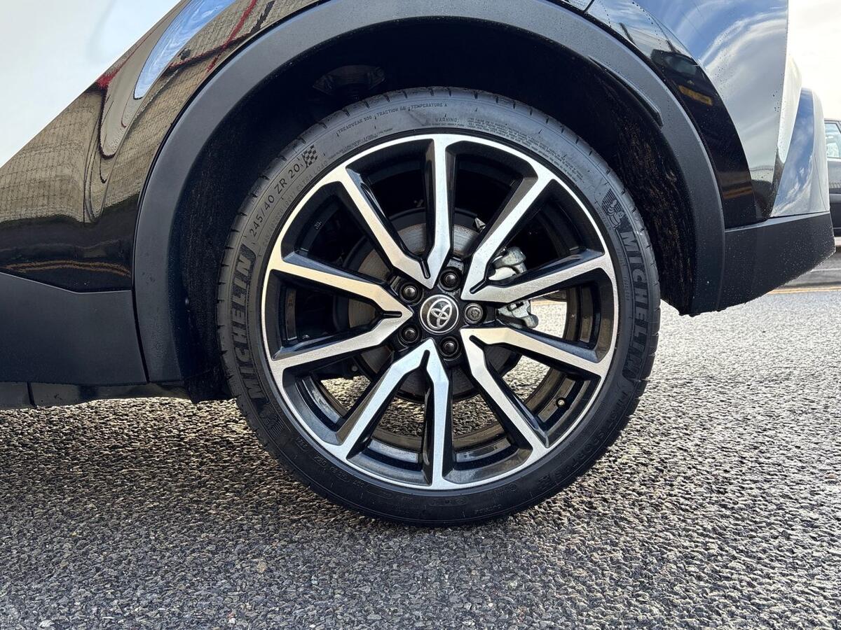 Used Toyota C-HR 2024 for sale - 76800505: Photo 28