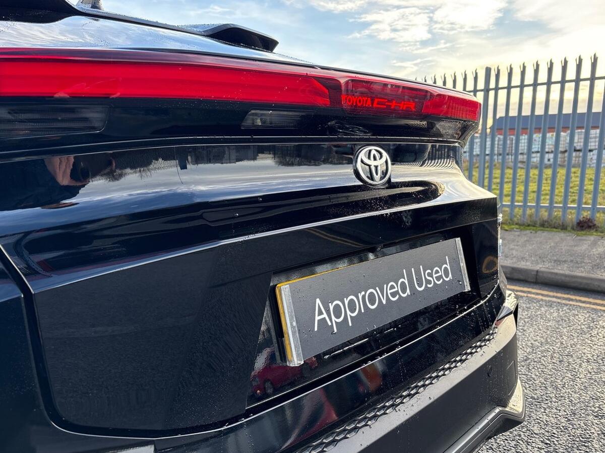 Used Toyota C-HR 2024 for sale - 76800505: Photo 30