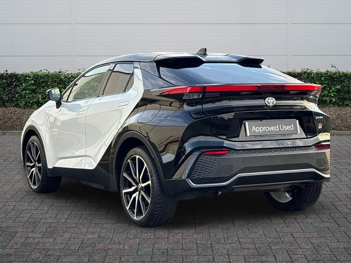 Used Toyota C-HR 2024 for sale - 76800505: Photo 5