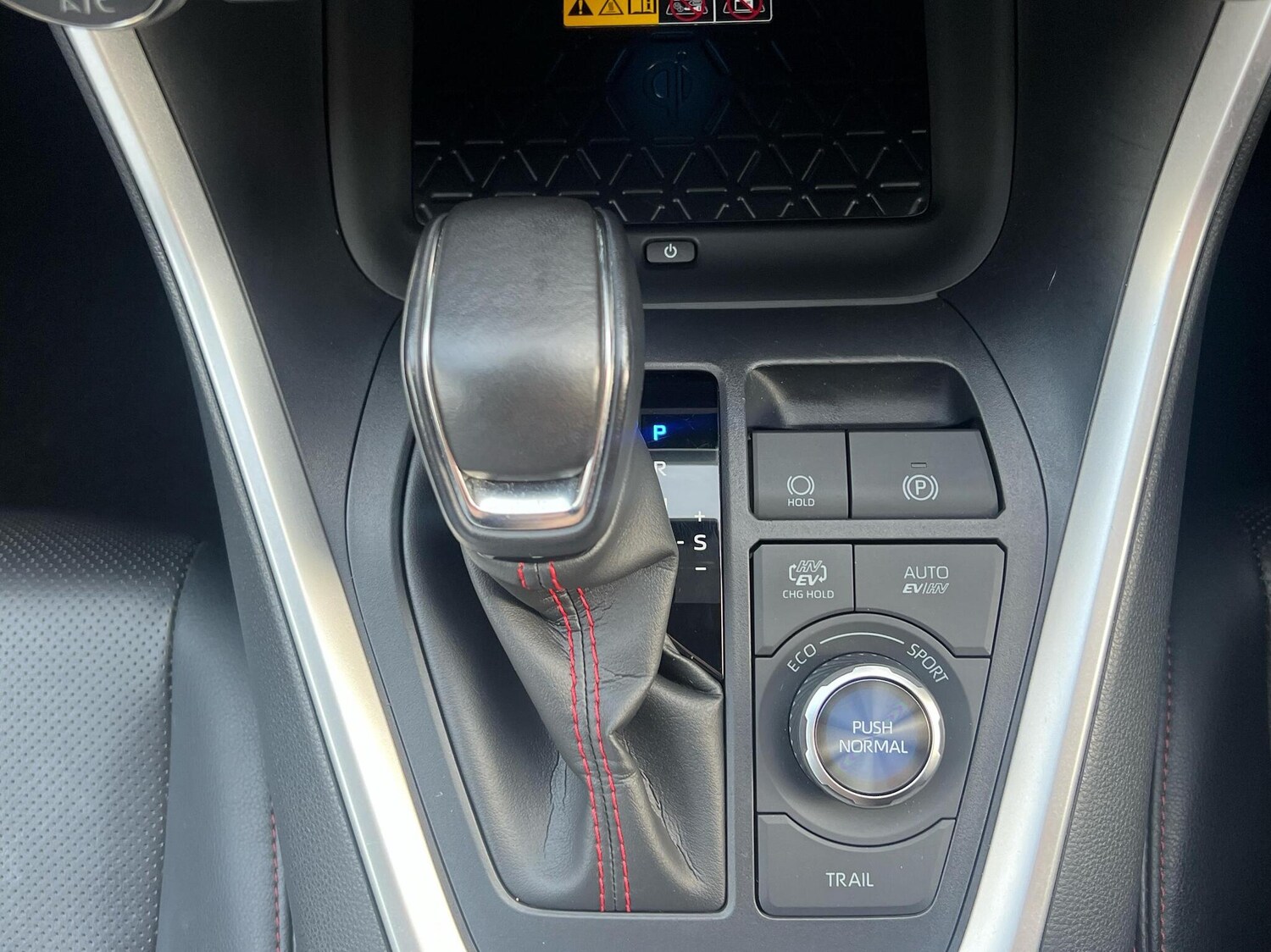Used Toyota RAV4 2022 for sale - 76123848: Photo 24