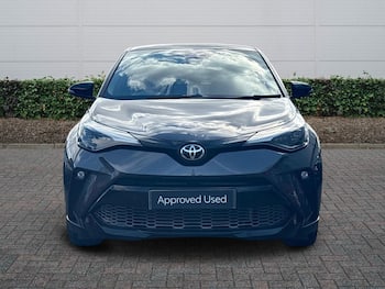 Used Toyota C-HR 2023 for sale - 79688858: Photo