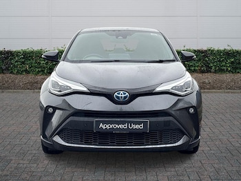 Used Toyota C-HR 2023 for sale - 77442152: Photo