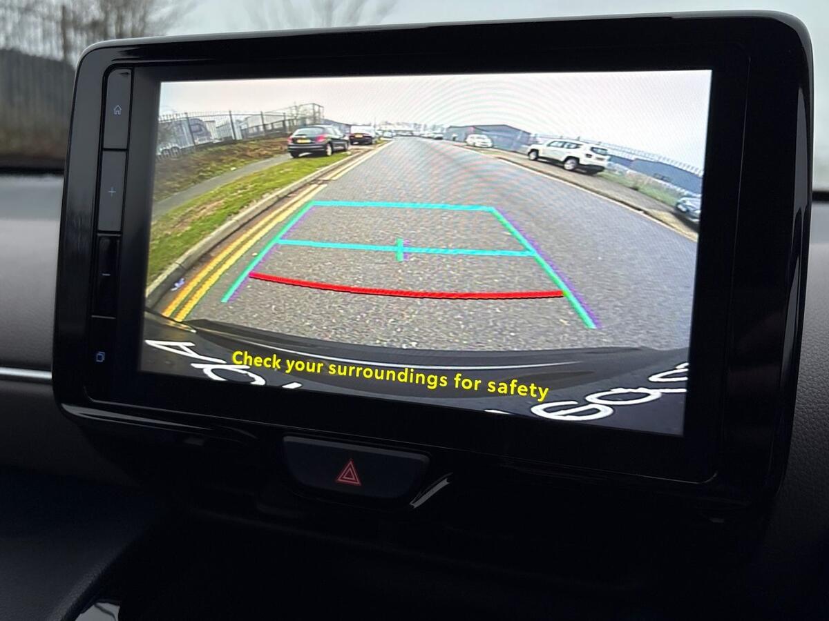 Used Toyota Yaris 2023 for sale - 77030932: Photo 16