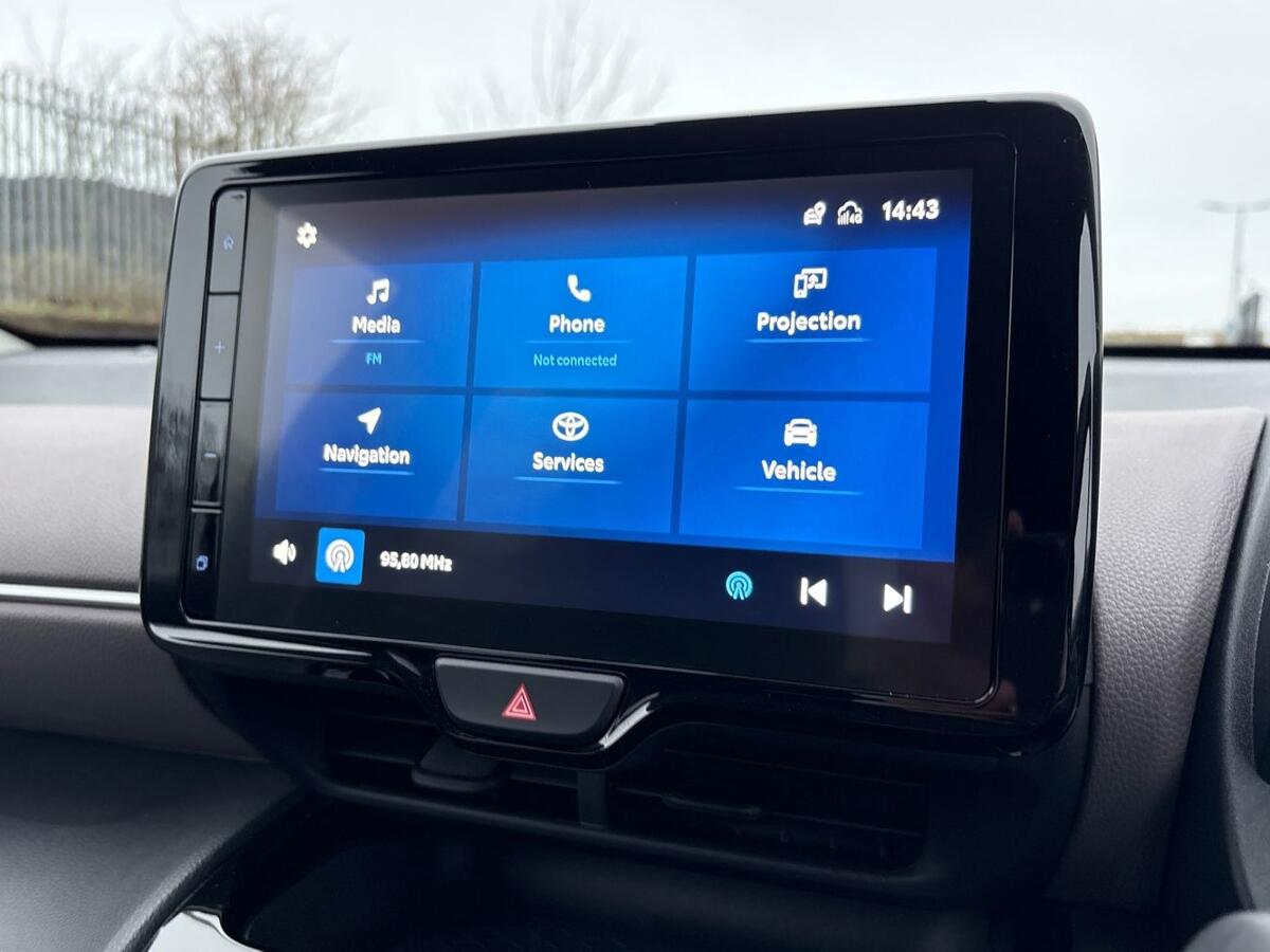 Used Toyota Yaris 2023 for sale - 77030932: Photo 18