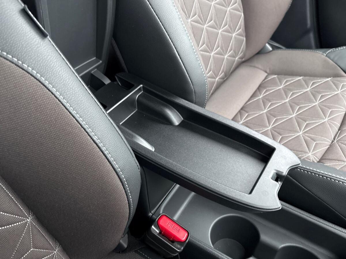 Used Toyota Yaris 2023 for sale - 77030932: Photo 22