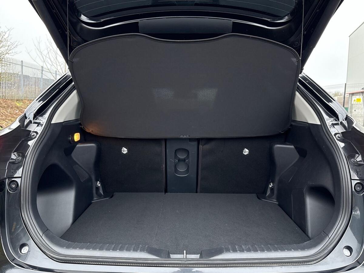 Used Toyota Yaris 2023 for sale - 77030932: Photo 27