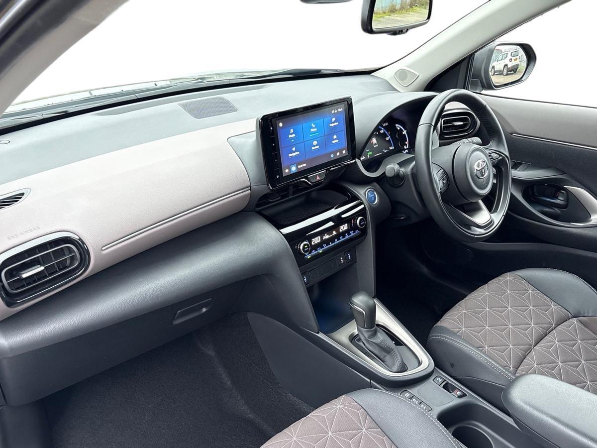 Used Toyota Yaris 2023 for sale - 77030932: Photo 9